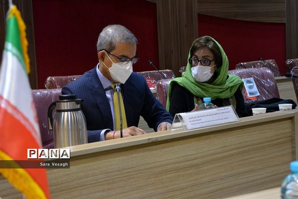 نشست مشترک آموزش و پرورش، وزارت کشور و مدیرکل منطقه‌ای آسیا و اقیانوسیه کمیساریای عالی سازمان ملل متحد