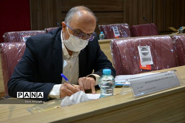 نشست مشترک آموزش و پرورش، وزارت کشور و مدیرکل منطقه‌ای آسیا و اقیانوسیه کمیساریای عالی سازمان ملل متحد