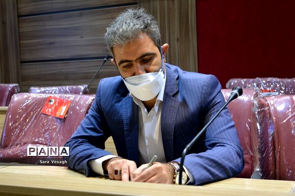 نشست مشترک آموزش و پرورش، وزارت کشور و مدیرکل منطقه‌ای آسیا و اقیانوسیه کمیساریای عالی سازمان ملل متحد
