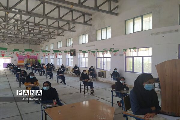 برگزاری امتحانات نهایی پایه نهم و دوازدهم دبیرستان پروین اعتصامی شهرستان بوشهر