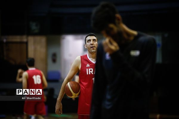 تمرین تیم ملی بسکتبال