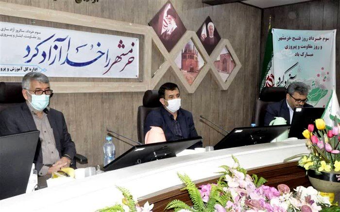 عظمت خانواده شهدا ضامن حفظ انقلاب است
