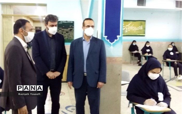 بازدید رییس مرکز حراست وزارت آموزش و پرورش از حوزه‌های امتحانی شهرستان قرچک