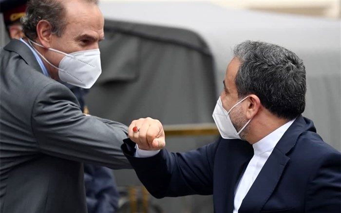 عراقچی و معاون دبیرکل سرویس اقدام خارجی اتحادیه اروپا دیدار کردند