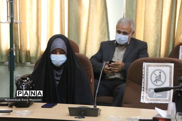 گردهمایی مجازی رای اولی‌های استان سمنان