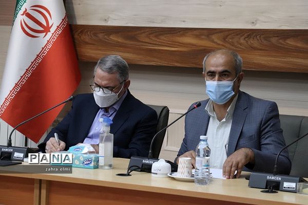 جلسه ستادی اجرای برنامه سنجش سلامت جسمانی و آمادگی تحصیلی نوآموزان استان آذربایجان شرقی