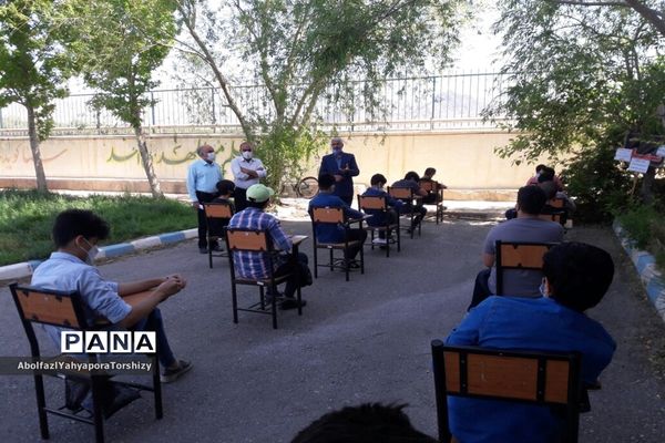 بازدید از امتحانات  پایه نهم دبیرستان سما در فضای باز