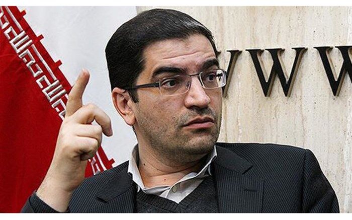 تلاقی بین زمان مناظرات انتخاباتی و مسابقات فوتبال وجود ندارد