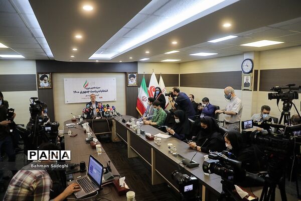 نشست خبری علیرضا زاکانی