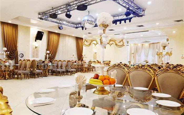 فعالیت تالار‌های پذیرایی از سر گرفته شد