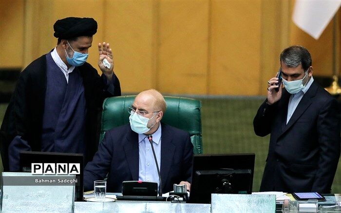قالیباف: ما نمایندگان فرامین رهبری را در رفتار، گفتار و عمل‌مان اجرا می‌کنیم