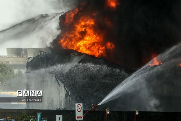 آتش‌سوزی در پالایشگاه نفت تهران