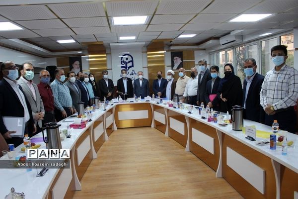 جلسه انتخابات اعضای هیات مدیره بنیاد خیرین حامی دانشگاه فرهنگیان استان بوشهر