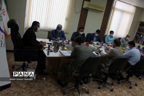 جلسه میز کار شهرستان‌ها و مناطق معاونت پرورشی و فرهنگی آموزش و پرورش استان بوشهر