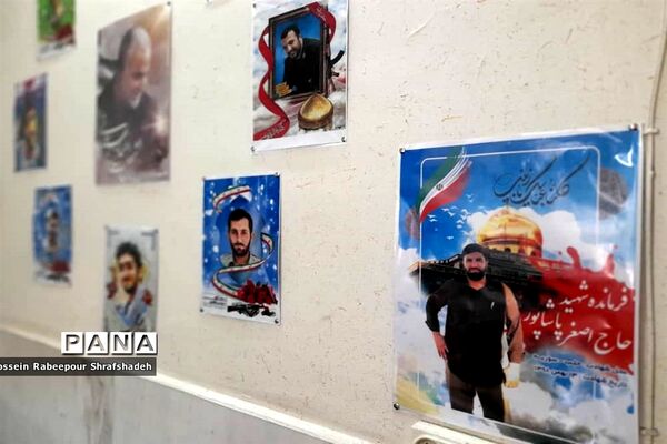 بازدید مدیرکل امور شاهد و ایثارگران وزارت آموزش و پرورش از حوزه امتحانات نهایی منطقه 16 تهران