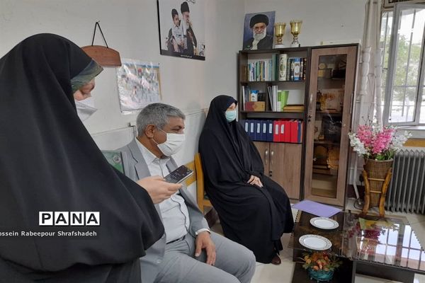 بازدید مدیرکل امور شاهد و ایثارگران وزارت آموزش و پرورش از حوزه امتحانات نهایی منطقه 16 تهران