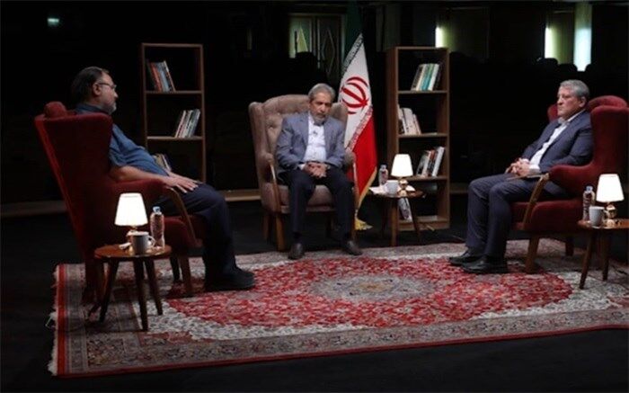 محسن هاشمی و محمدصادق کوشکی مهمانان امشب مجری