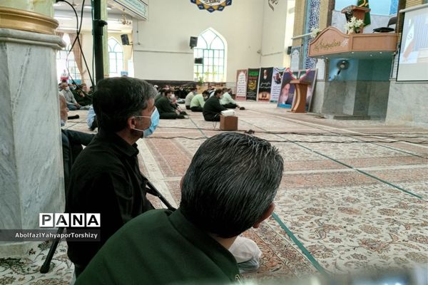 برگزاری مراسم ۱۴ خرداد در نماز جمعه  کاشمر در مصلی مسجد جامع  شهرستان