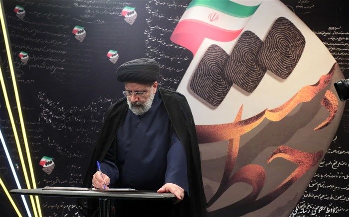 امشب اولین قسمت از ویژه برنامه انتخاباتی  دست خط پخش می شود