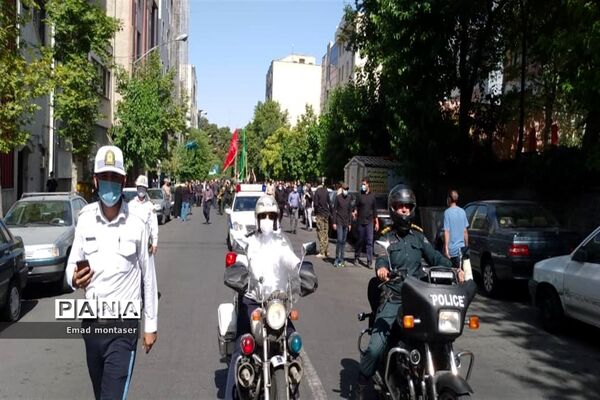 مراسم تشییع و تدفین پیکر ۲ شهید گمنام در منطقه ۷ تهران