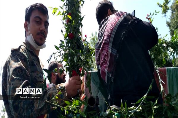 مراسم تشییع و تدفین پیکر ۲ شهید گمنام در منطقه ۷ تهران