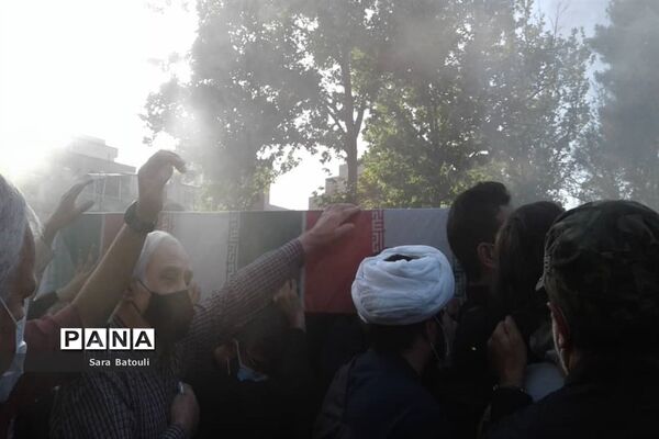 مراسم تشییع پیکر دو شهید گمنام