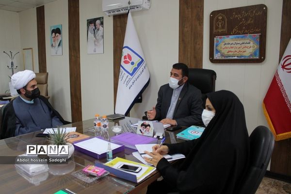 جلسه قطبی مسئولان دبیرخانه طرح دانش‌آموز تراز انقلاب اسلامی  استان بوشهر