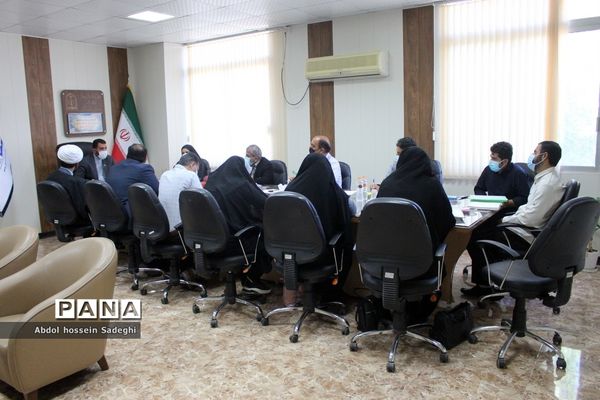 جلسه قطبی مسئولان دبیرخانه طرح دانش‌آموز تراز انقلاب اسلامی  استان بوشهر