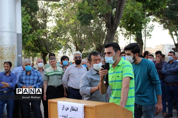 برگزاری تریبون آزاد انتخابات و رأی اولی‌ها