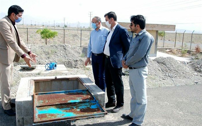 بازدید فرماندار و بخشدار ششطراز از پروژه آبرسانی چاه جدید شهر کندر 
