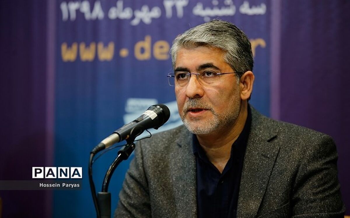 حمیدی مقدم: تجربه جشنواره جهانی فجر برای برگزاری فیزیکی «سینماحقیقت» به کار می‌گیریم