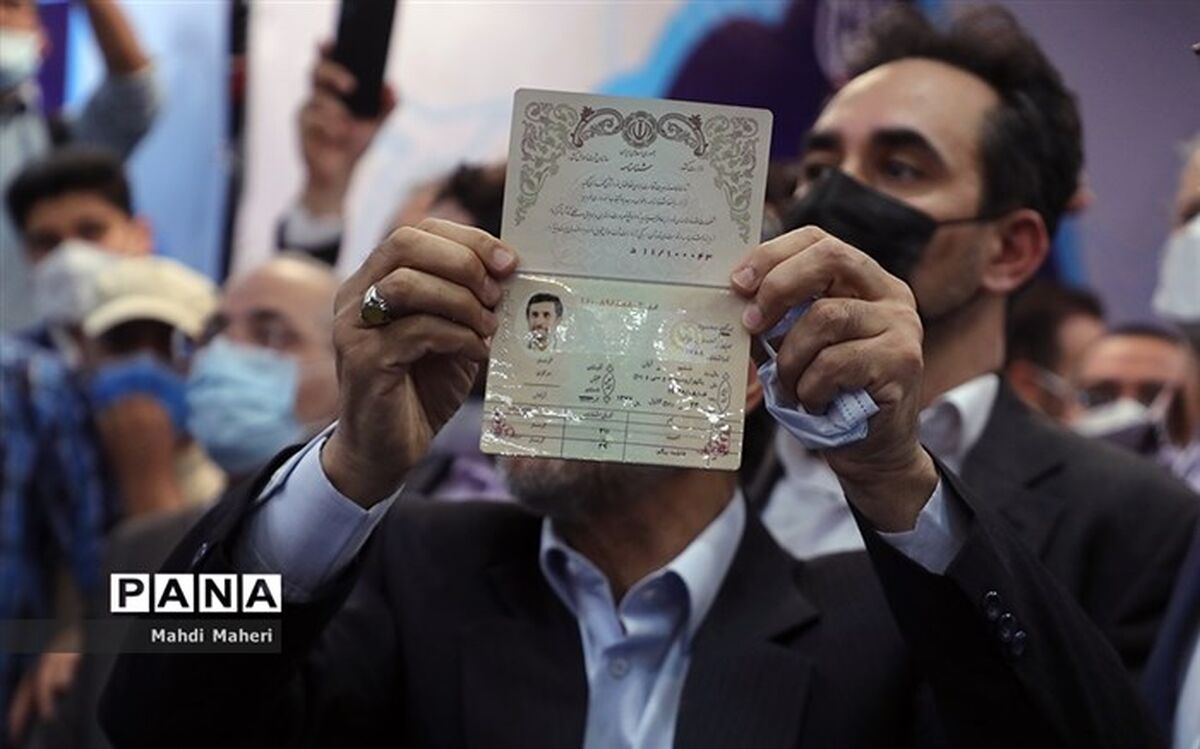 کارنامه محمود احمدی‌نژاد امشب بررسی می‌شود