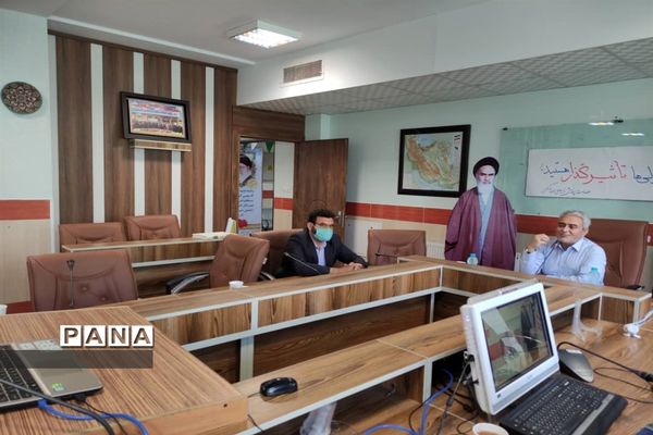 برگزاری وبینار رای اولی ها در اداره آموزش و پرورش ناحیه ۱ کرج