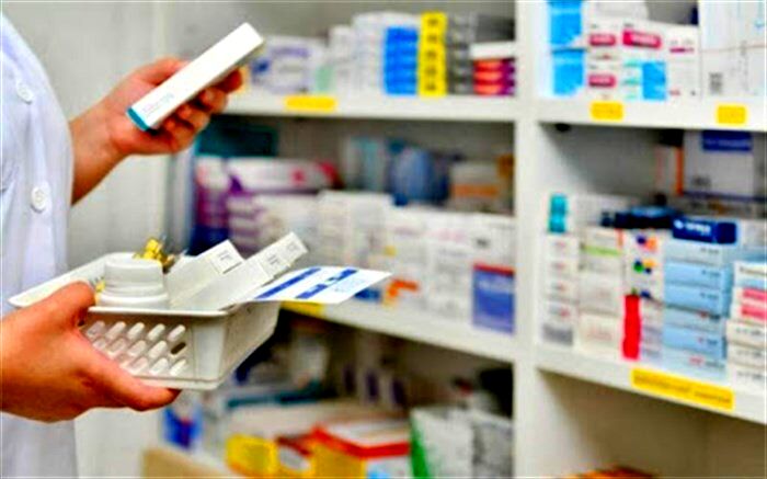 واگذاری داروهای مخدر به داروخانه‌ها خلاف قانون است