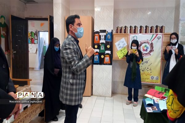 بازدید از مدارس مجری طرح کانون‌های یاریگران زندگی در شهرستان رباط کریم