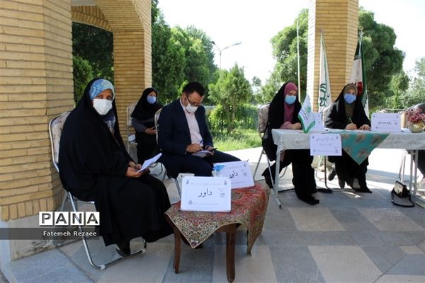 برگزاری مناظره رأی اولی‌ها