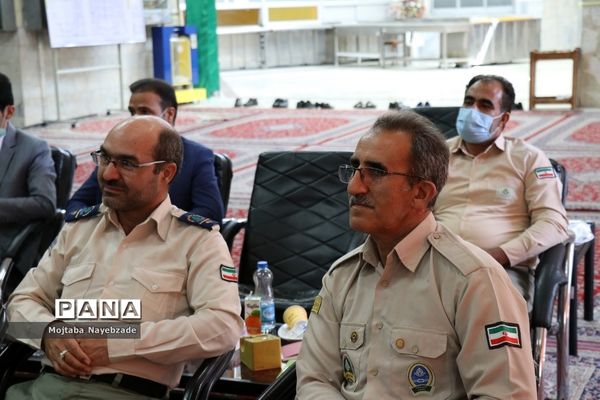 نشست قطبی تبیین بازمهندسی تشکیلات پیشتازان سازمان دانش‌آموزی  در مشهد