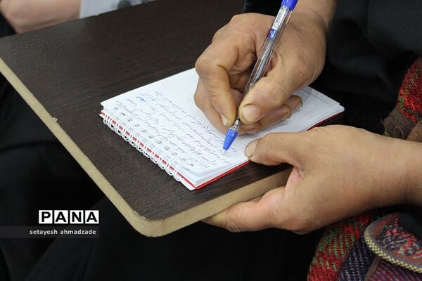 برگزاری نشست مادرانه در شهرستان گلوگاه