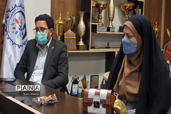 مراسم تقدیر از برگزیدگان مسابقه نقاشی هفته محیط زیست در بهارستان یک