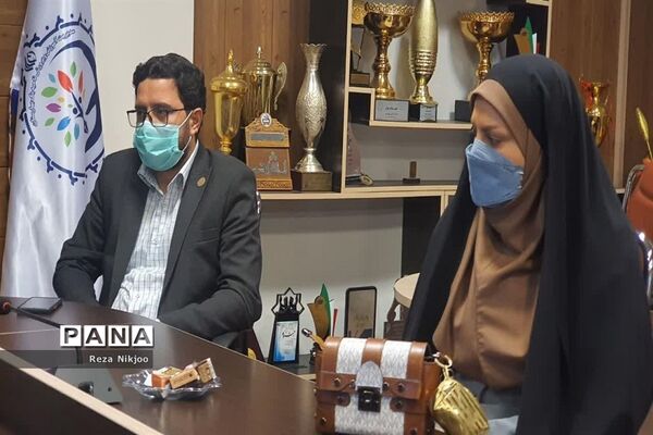 مراسم تقدیر از برگزیدگان مسابقه نقاشی هفته محیط زیست در بهارستان یک