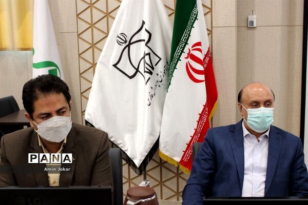 نشست تبیین بازمهندسی تشکیلات پیشتازان سازمان دانش‌آموزی در شیراز