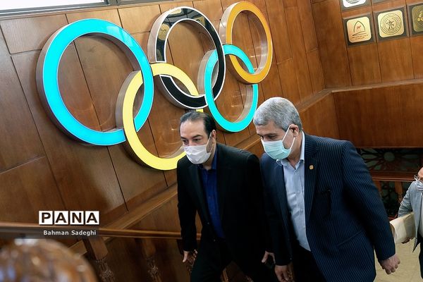 اختتامیه جشنواره و پویش مدافعان و سفیران سلامت