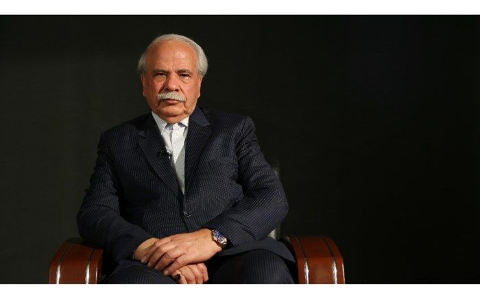 پاداشم  را روز افتتاح مدرسه گرفتم