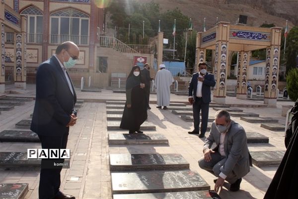 همایش رای اولی ها