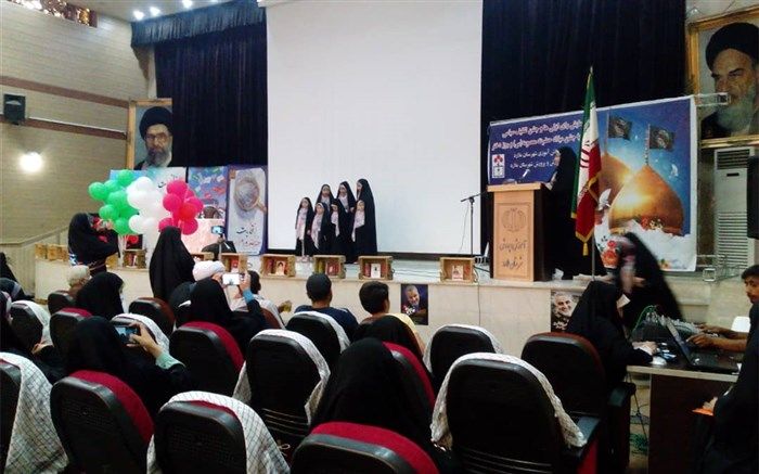 جهت حرکت جامعه با انتخاب درست مشخص می‌شود