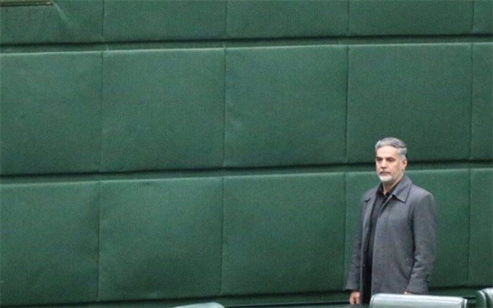 نقوی‌حسینی: مردم علی‌رغم همه گلایه‌ها ایران را تنها نگذاشتند