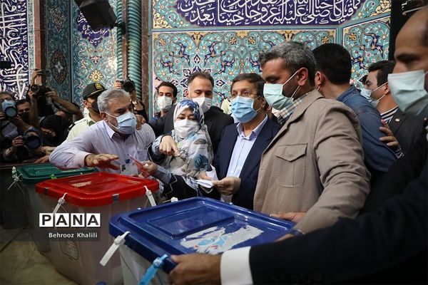 انتخابات ۱۴۰۰ در تهران