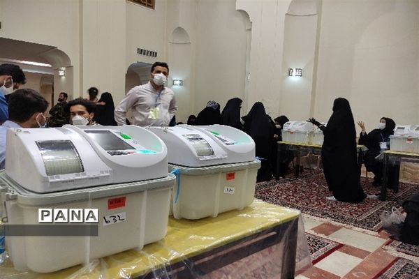 انتخابات ۱۴۰۰ در حرم مطهر رضوی