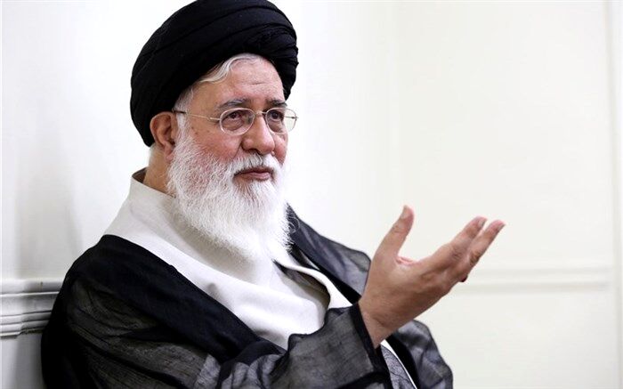 علم‌الهدی: رای دادن شما کافران را خشمگین می‌کند