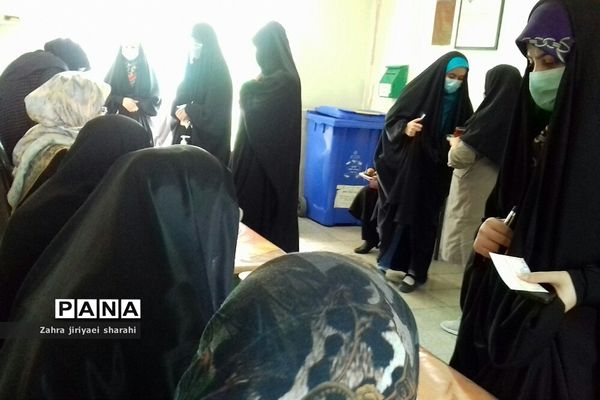 حضور مردم خاورشهر در پای صندوق‌های رای
